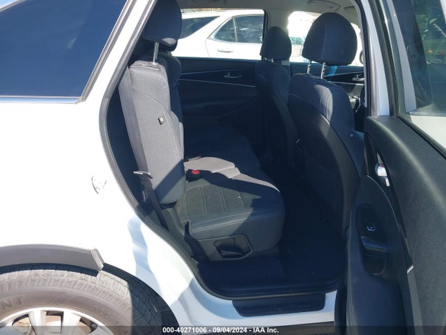 KIA Sorento 3.3l Lx 2018 5XYPGDA58JG429278 Image 8