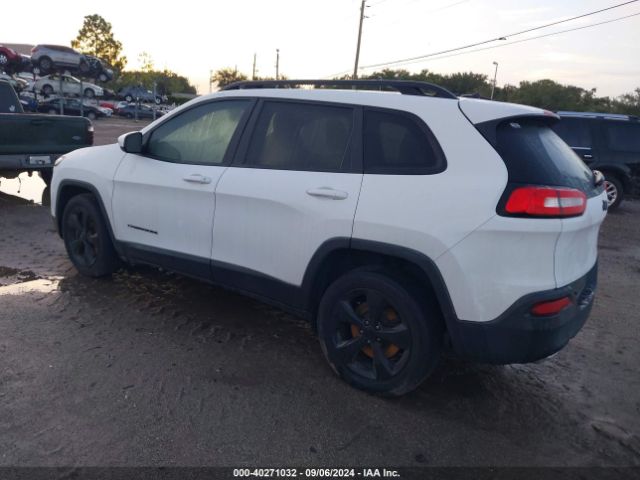1C4PJLCS7FW722212 Jeep Cherokee Latitude Altitude