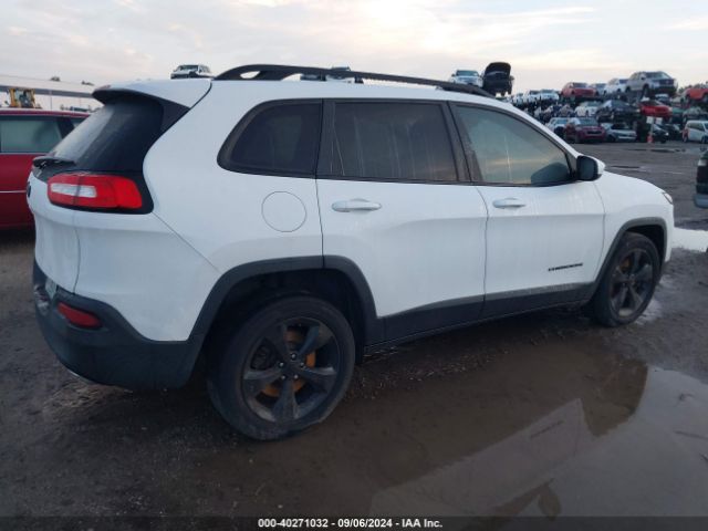 1C4PJLCS7FW722212 Jeep Cherokee Latitude Altitude