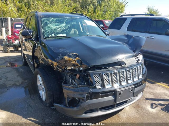 1C4NJDEB5ED718471 Jeep Compass Latitude