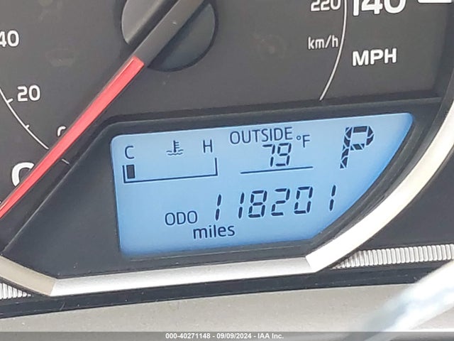 Toyota RAV4 LE 2015 JTMBFREV8FJ039664 Image 16