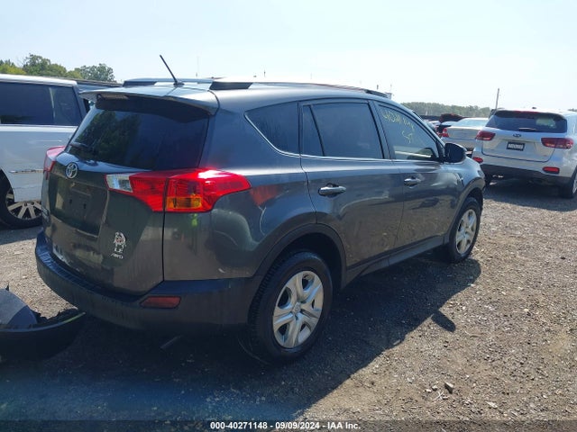 Toyota RAV4 LE 2015 JTMBFREV8FJ039664 Image 4