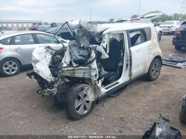 KNDJN2A29E7001017 KIA Soul