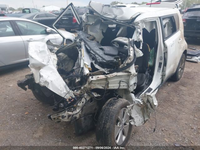 KNDJN2A29E7001017 KIA Soul