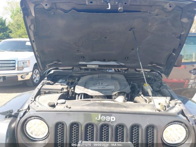 1C4BJWEG2EL285840 Jeep Wrangler Unlimited Sahara