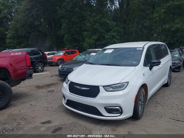 Chrysler Pacifica Hybrid Select 2024 2C4RC1S74RR118246 Image 2