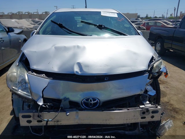 Toyota Prius Two 2015 JTDKN3DU2F1987339 Image 6
