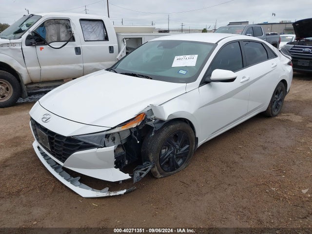 Hyundai ELANTRA SEL 2023 5NPLM4AG4PH100944 Image 2