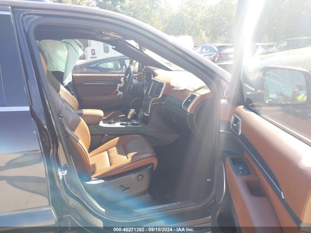 1C4RJFJG0HC607805 Jeep Grand Cherokee Summit 4x4