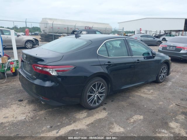 4T1F11AK5RU844792 Toyota CAMRY XLE