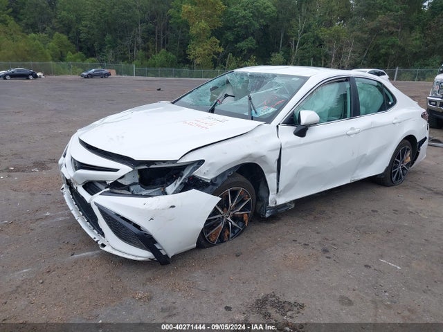 Toyota CAMRY SE 2023 4T1G11AK8PU749421 Image 2