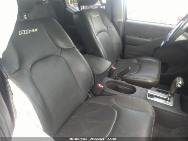 1N6AD0EV0JN735026 Nissan Frontier Pro-4x/s/sl/sv