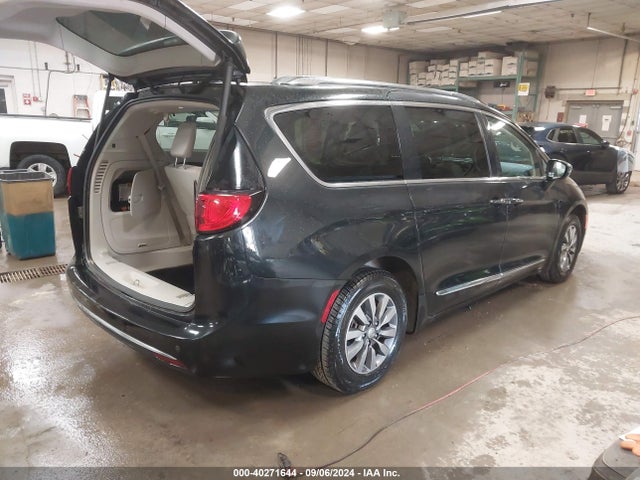 2C4RC1N70KR687029 Chrysler Pacifica Hybrid Limited