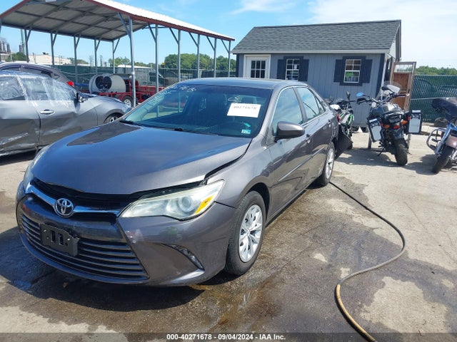 Toyota CAMRY LE 2015 4T1BF1FK1FU908976 Image 2