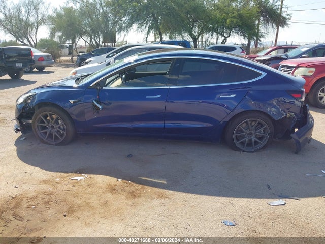 5YJ3E1EA6JF011156 Tesla MODEL 3