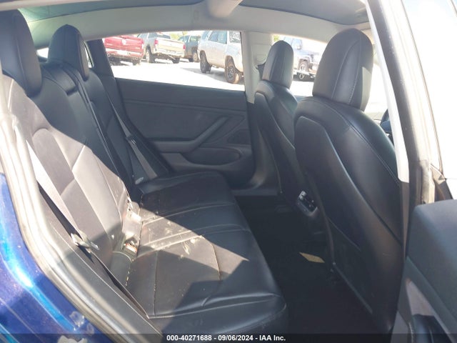 2018 TESLA MODEL 3 5YJ3E1EA6JF011156 Photo 7