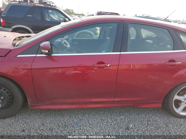 Ford Focus Titanium 2014 1FADP3N21EL139414 Image 13