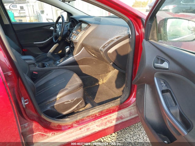 Ford Focus Titanium 2014 1FADP3N21EL139414 Image 5