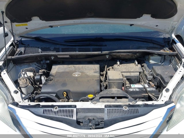 Toyota Sienna Le 8 Passenger 2016 5TDKK3DC3GS724393 Image 10
