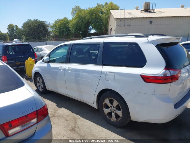 Toyota Sienna Le 8 Passenger 2016 5TDKK3DC3GS724393 Image 14