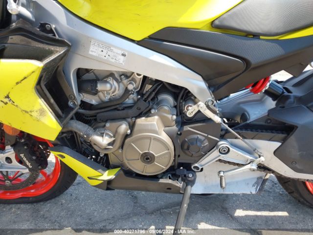2021 APRILIA TUONO ZD4KSUE05MS000707 Photo 8