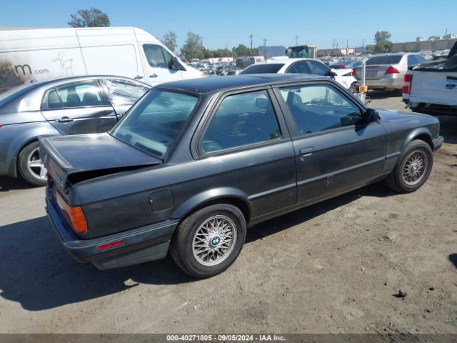 1991 BMW 318 WBAAF9310MEE74440 Photo 3