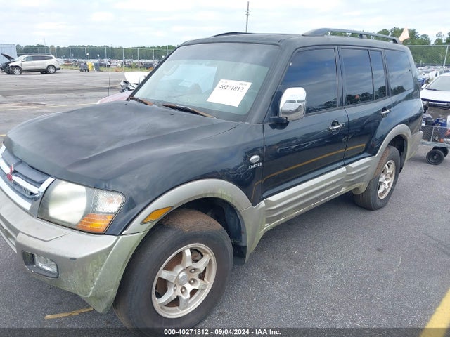2001 MITSUBISHI MONTERO JA4MW51RX1J038755 Photo 1