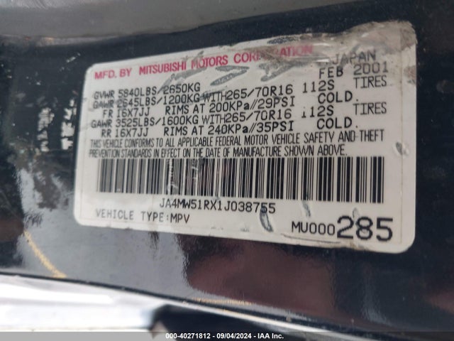 2001 MITSUBISHI MONTERO JA4MW51RX1J038755 Photo 8