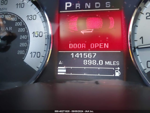 2009 JAGUAR XF SAJWA05B99HR04060 Photo 6