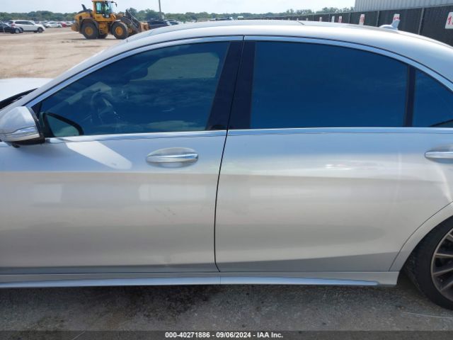 WDDUG8CB2GA220940 Mercedes-Benz S 550