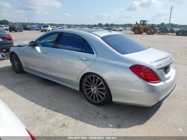 WDDUG8CB2GA220940 Mercedes-Benz S 550