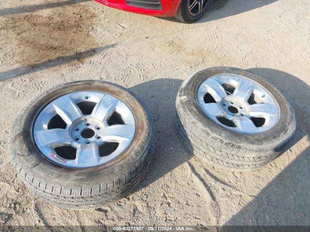 1GNSKKKC4FR180813 Chevrolet Suburban 1500 Ltz
