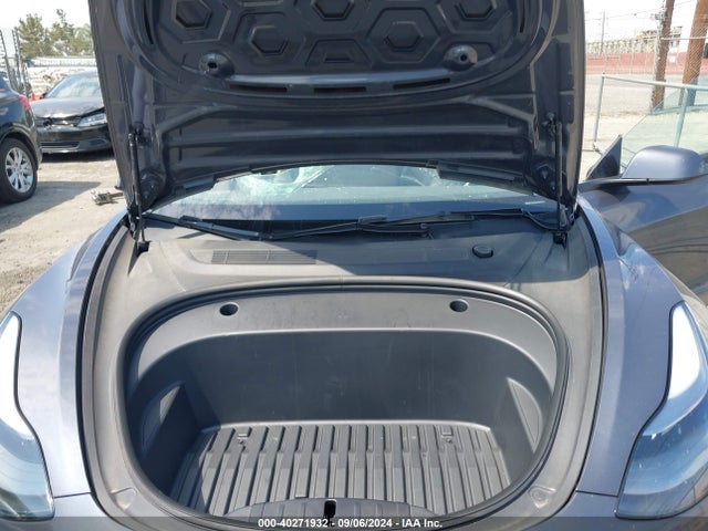 2023 TESLA MODEL 3 5YJ3E1EA0PF661173 Photo 9