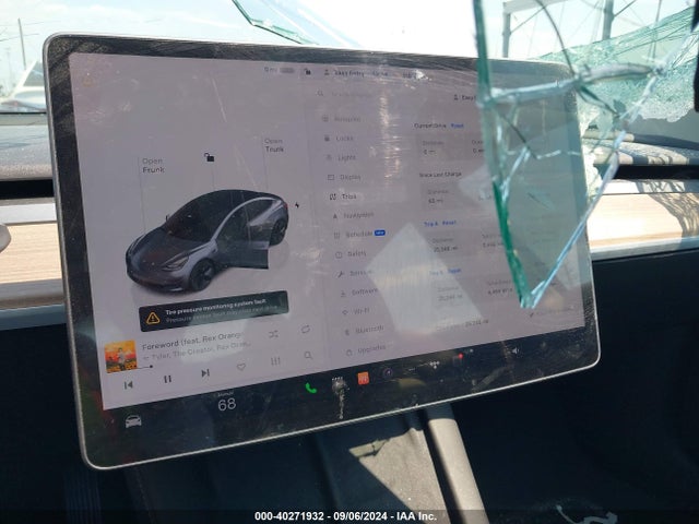 Tesla Model 3 Rear-wheel Drive 2023 5YJ3E1EA0PF661173 Image 18