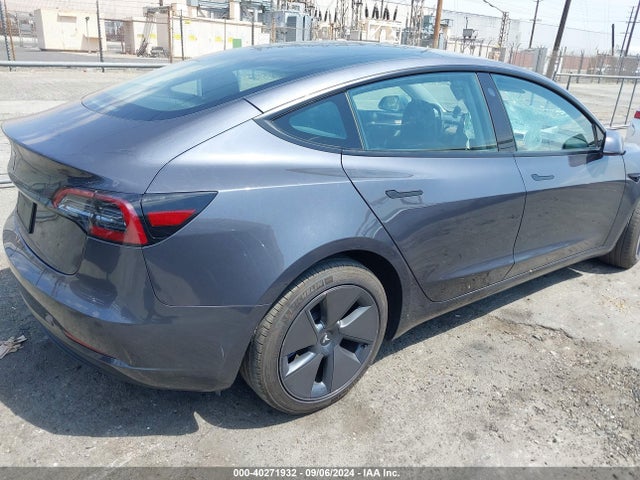 2023 TESLA MODEL 3 5YJ3E1EA0PF661173 Photo 3