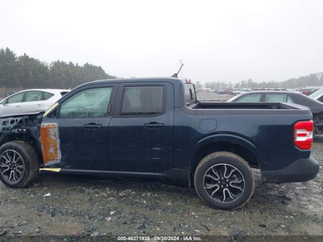 3FTTW8E35PRA11454 Ford Maverick Lariat