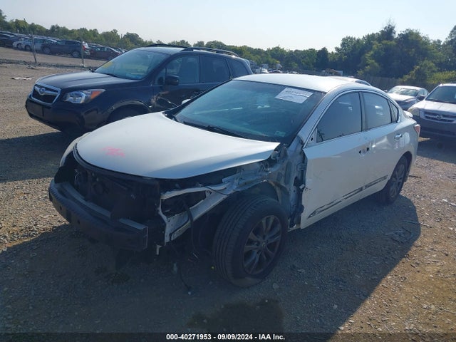 Nissan Altima 2.5 S 2015 1N4AL3AP8FC455782 Image 2