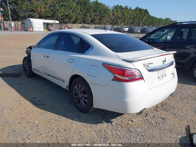 Nissan Altima 2.5 S 2015 1N4AL3AP8FC455782 Image 3