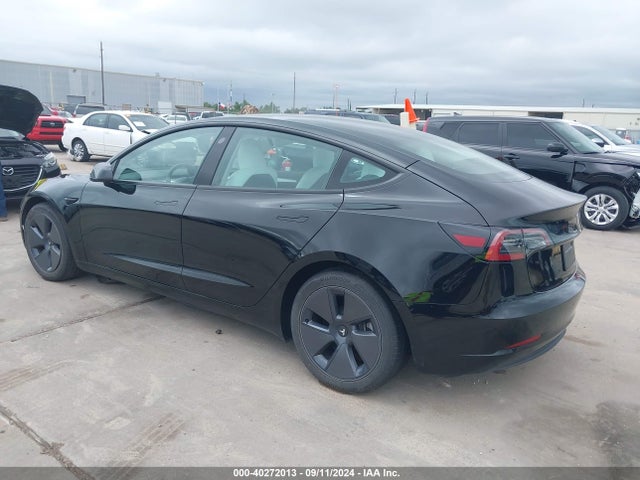 2023 TESLA MODEL 3 5YJ3E1EA2PF669372 Photo 2