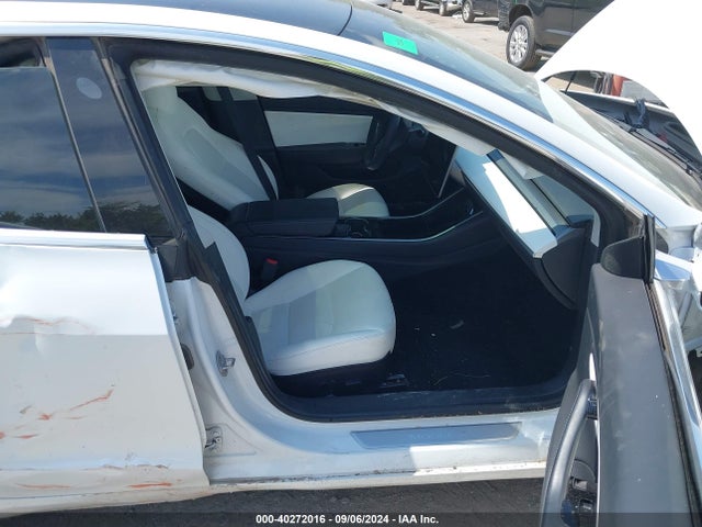 2020 TESLA MODEL 3 5YJ3E1EB3LF622659 Photo 4