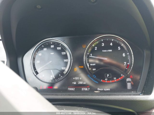 WBXHU7C30J3F04236 BMW X1 Sdrive28i