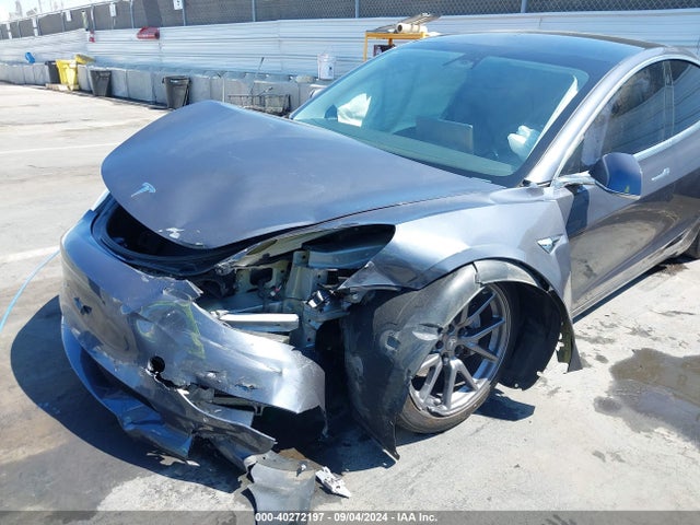 2020 TESLA MODEL 3 5YJ3E1EA0LF630399 Photo 5