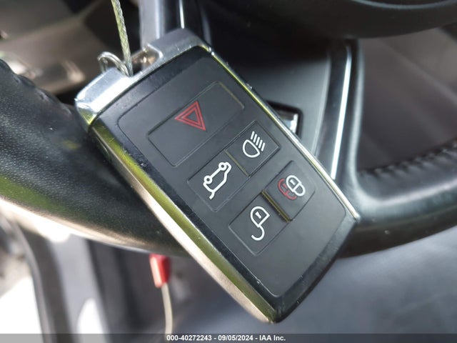 2018 JAGUAR E-PACE SADFT2GX6J1Z30968 Photo 10