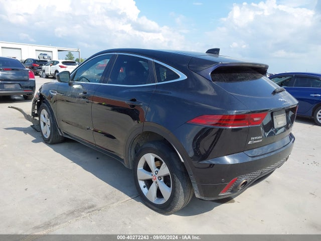 2018 JAGUAR E-PACE SADFT2GX6J1Z30968 Photo 2