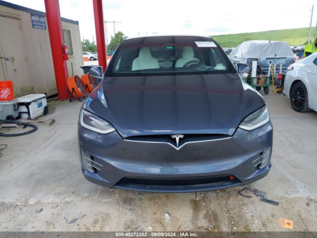5YJXCBE2XHF043771 Tesla Model X 100d/75d/90d