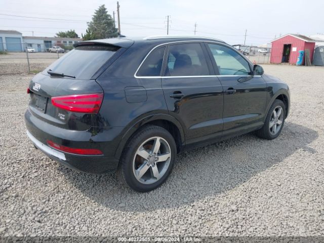 WA1EFCFSXFR007423 Audi Q3 2.0t Premium Plus