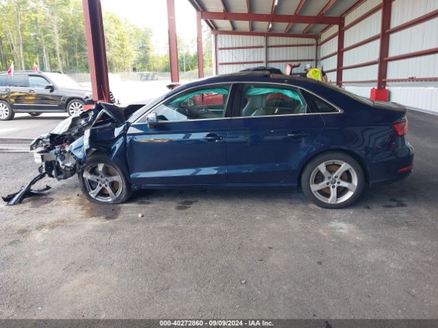 WAUBEGFF0KA122706 Audi A3 45 Premium