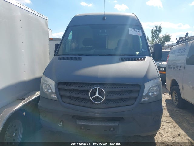 WD3PE7CD5JP645883 Mercedes-Benz Sprinter 2500 Standard Roof V6
