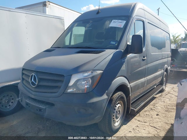 WD3PE7CD5JP645883 Mercedes-Benz Sprinter 2500 Standard Roof V6