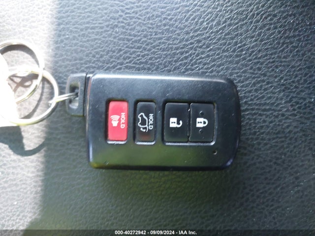 Toyota Rav4 Xle 2017 2T3WFREV1HW383942 Image 11
